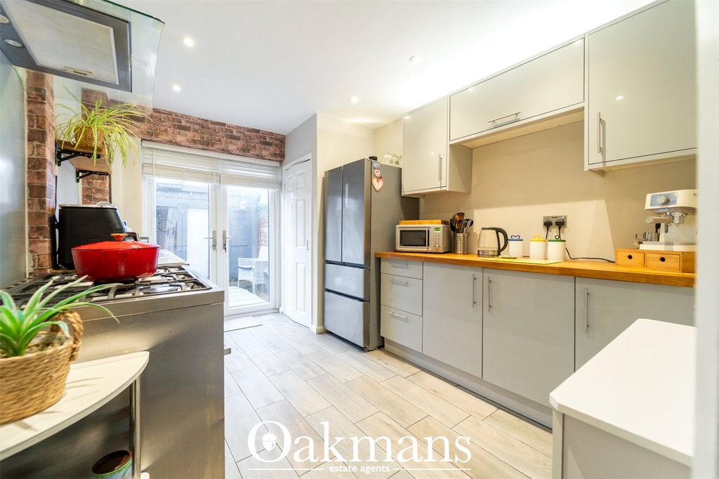 Property photo 3 of 25 Picture No. 27