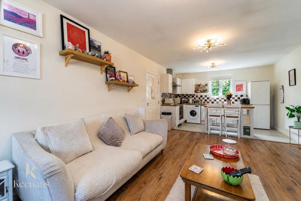Property photo 1 of 20 Langwood Court-13.Png