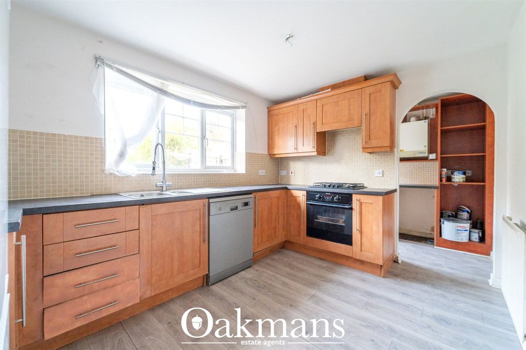 Property photo 3 of 32 Picture No. 14