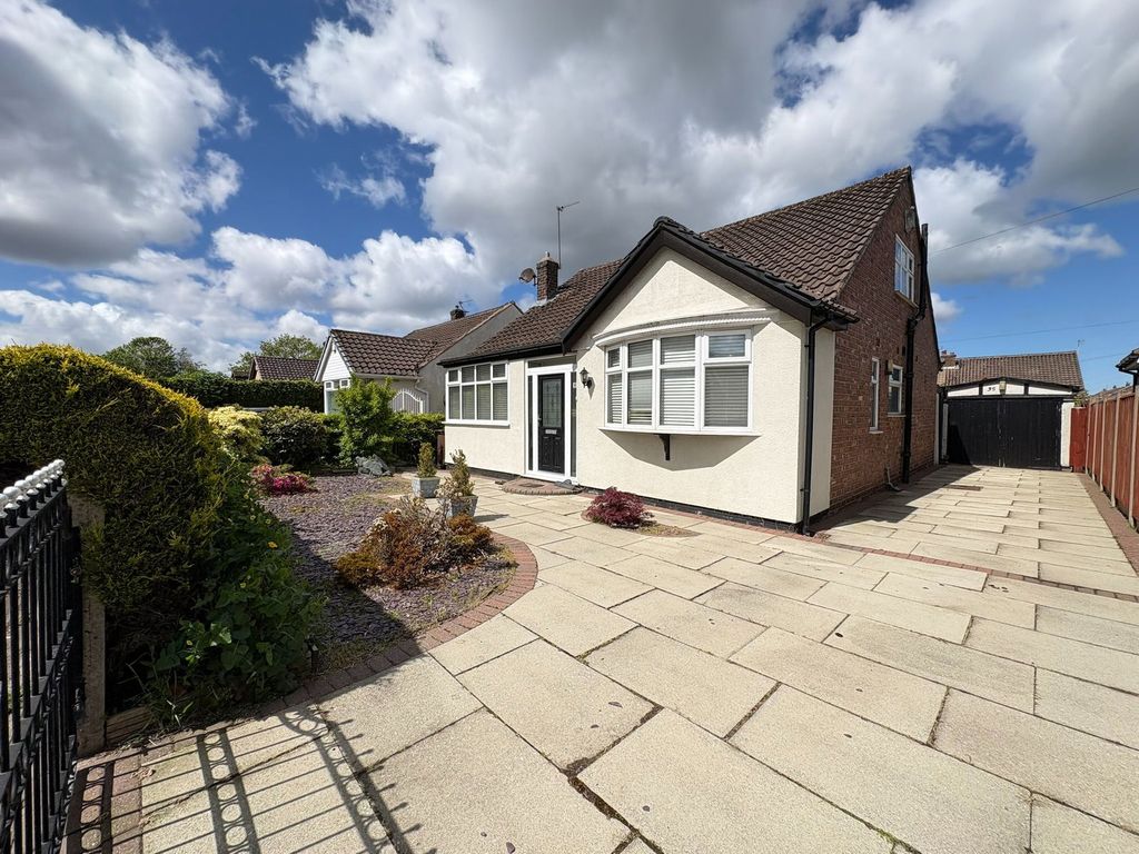 Property photo 1 of 33