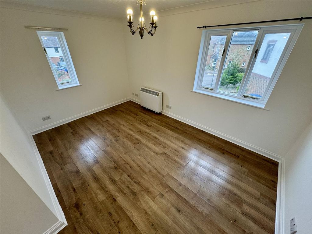 Property photo 3 of 8 Img_3360.Jpeg