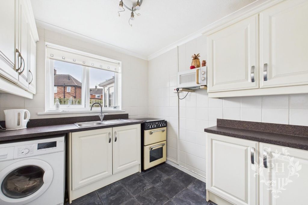 Property photo 3 of 9 Cam02002G0-Pr0120-Still005.Jpg