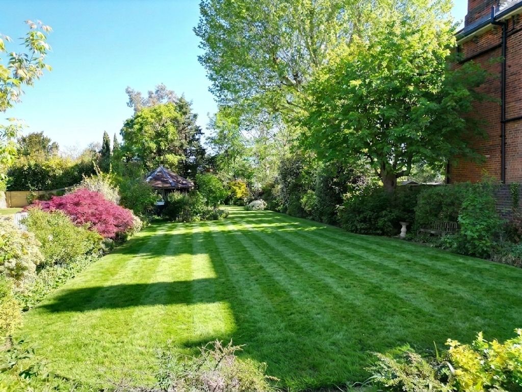 Additional image 18 of 5 bed detached house for salePalace Road, East Molesey KT8