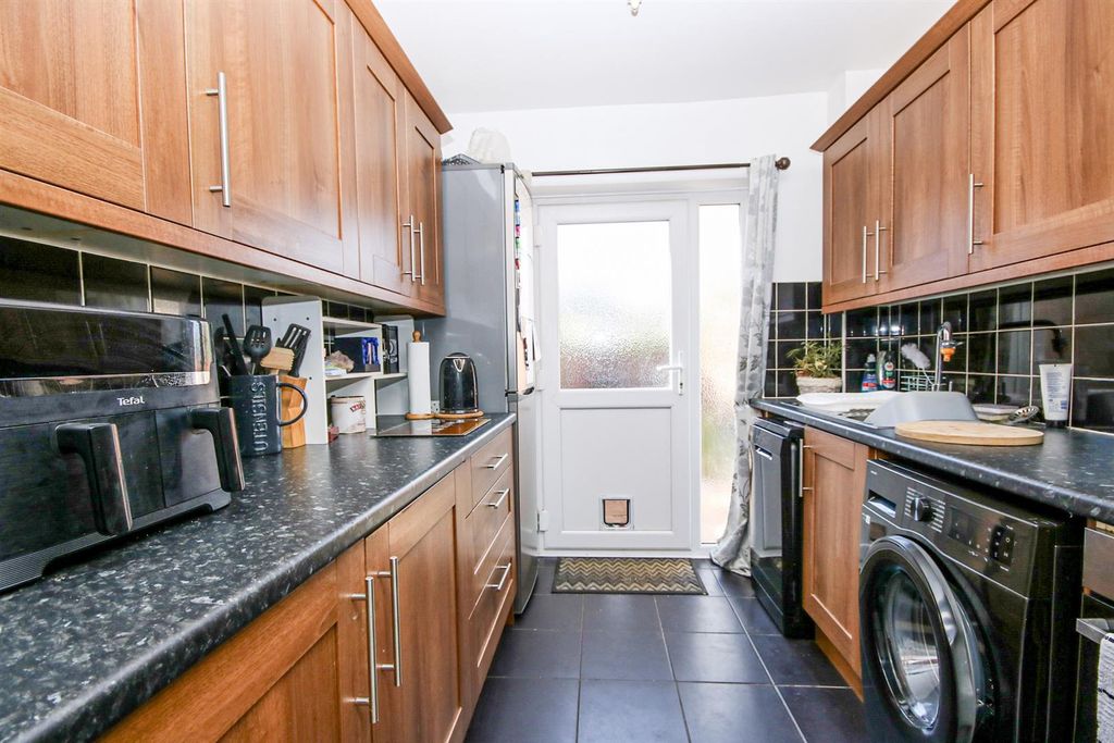 Property photo 2 of 16 14-Img_7497.Jpg