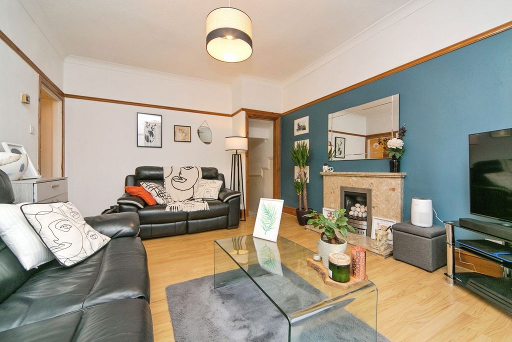 Property photo 1 of 15 Pbox-Img.Jpg
