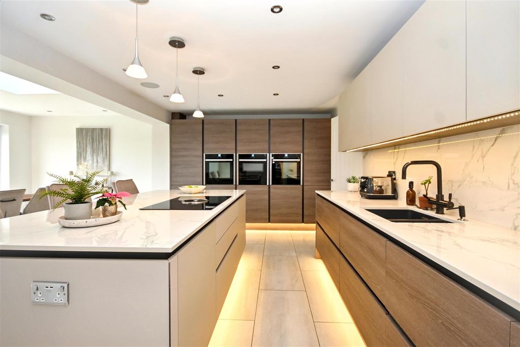 Additional image 19 of 6 bed detached house for saleWallsend Road, Pevensey BN24