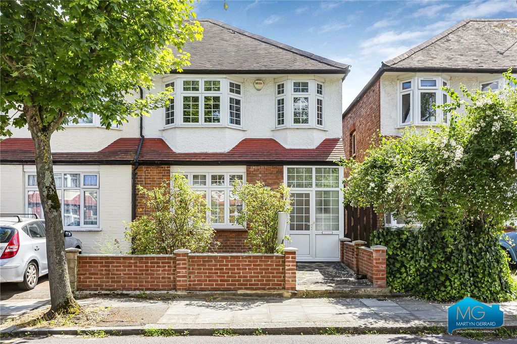 Property photo 1 of 18 Picture No. 12