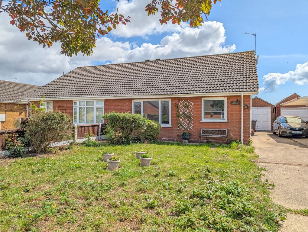 Property photo 1 of 13 Front