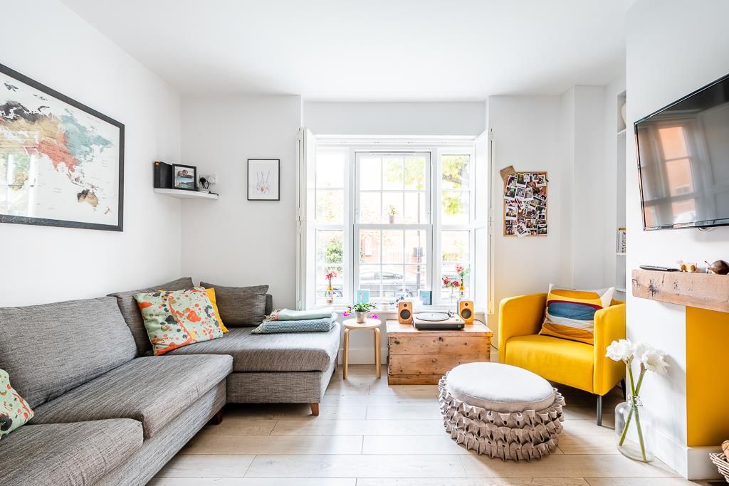 Property photo 2 of 12