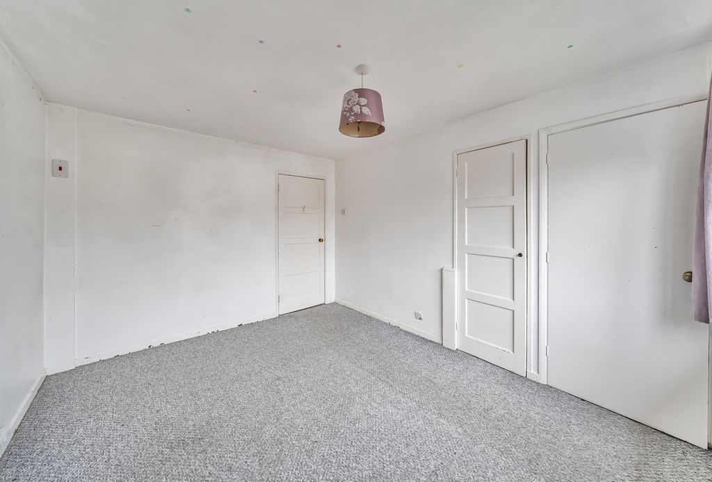 Property photo 2 of 8 1401849-3-6968Fa6...