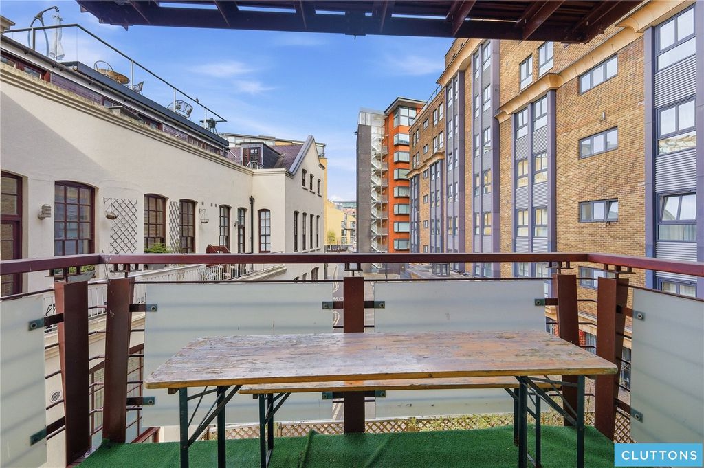 Property photo 3 of 17 Picture No. 58