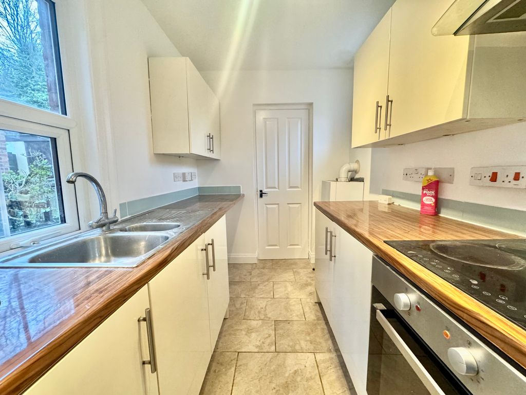 Property photo 1 of 8 Image