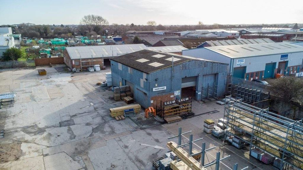 Property photo 2 of 7