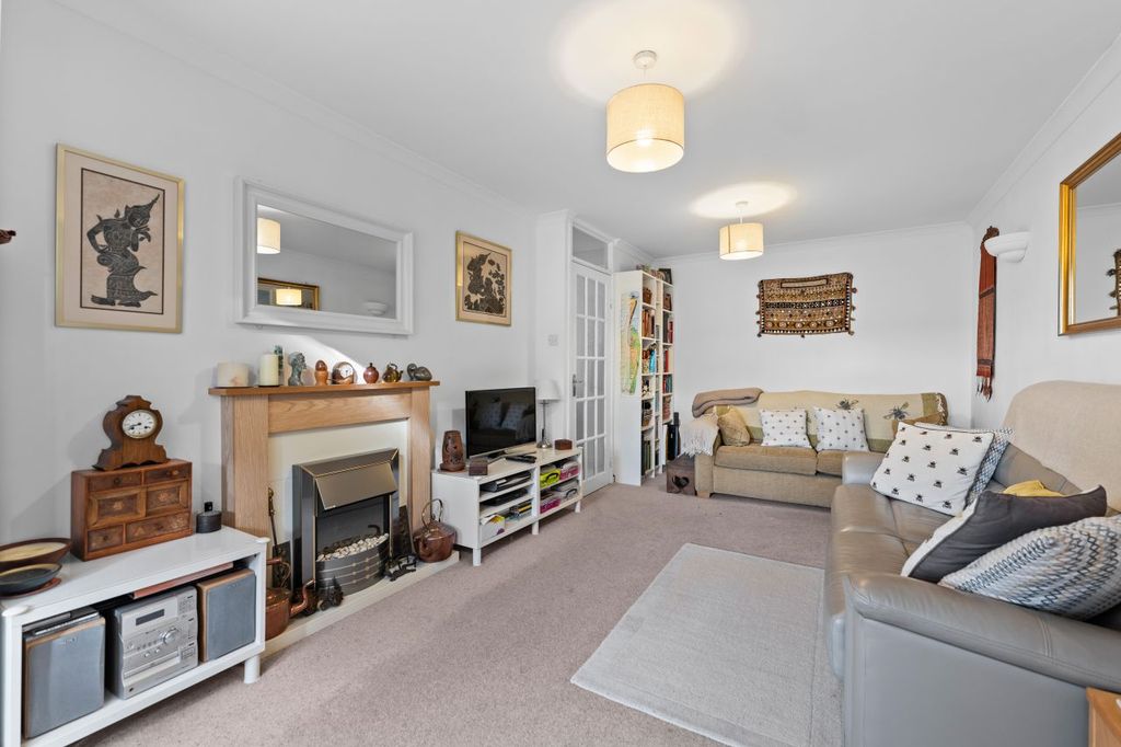 Property photo 2 of 15