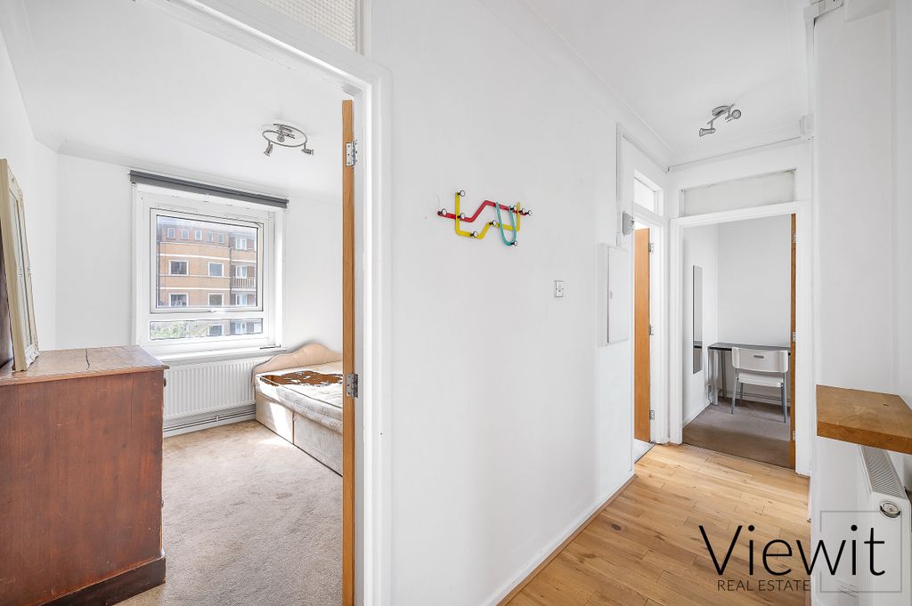 Property photo 3 of 6