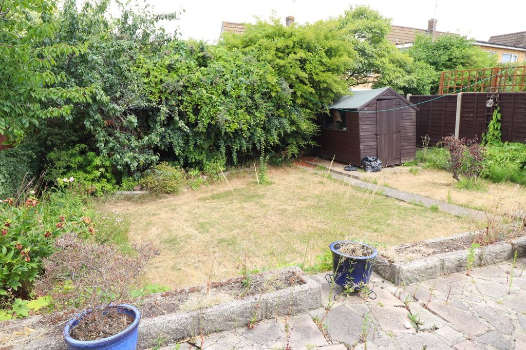 Property photo 2 of 24