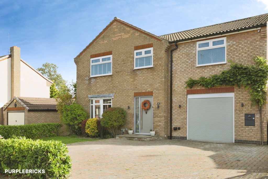 Property photo 1 of 26