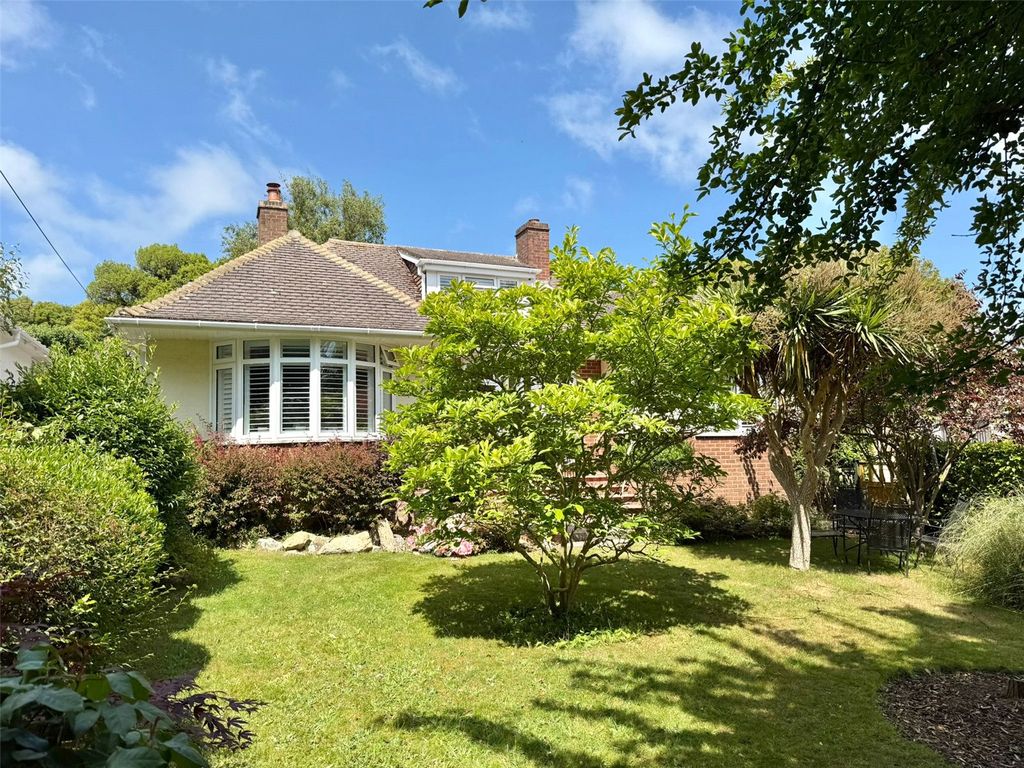 Property photo 1 of 27 Picture No. 37