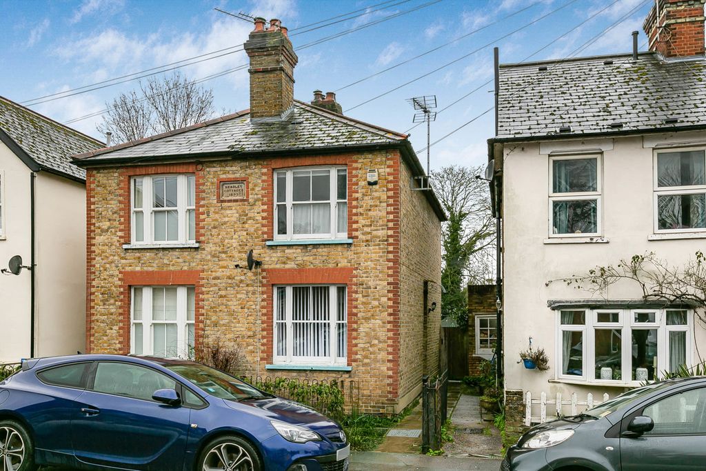 Property photo 1 of 20 Exterior