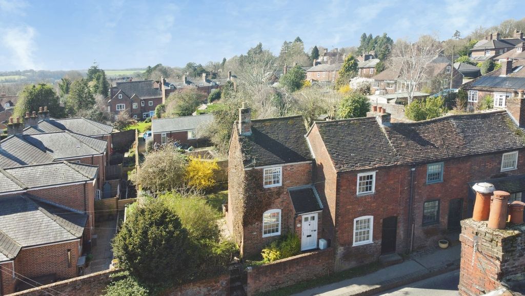 Property photo 2 of 16