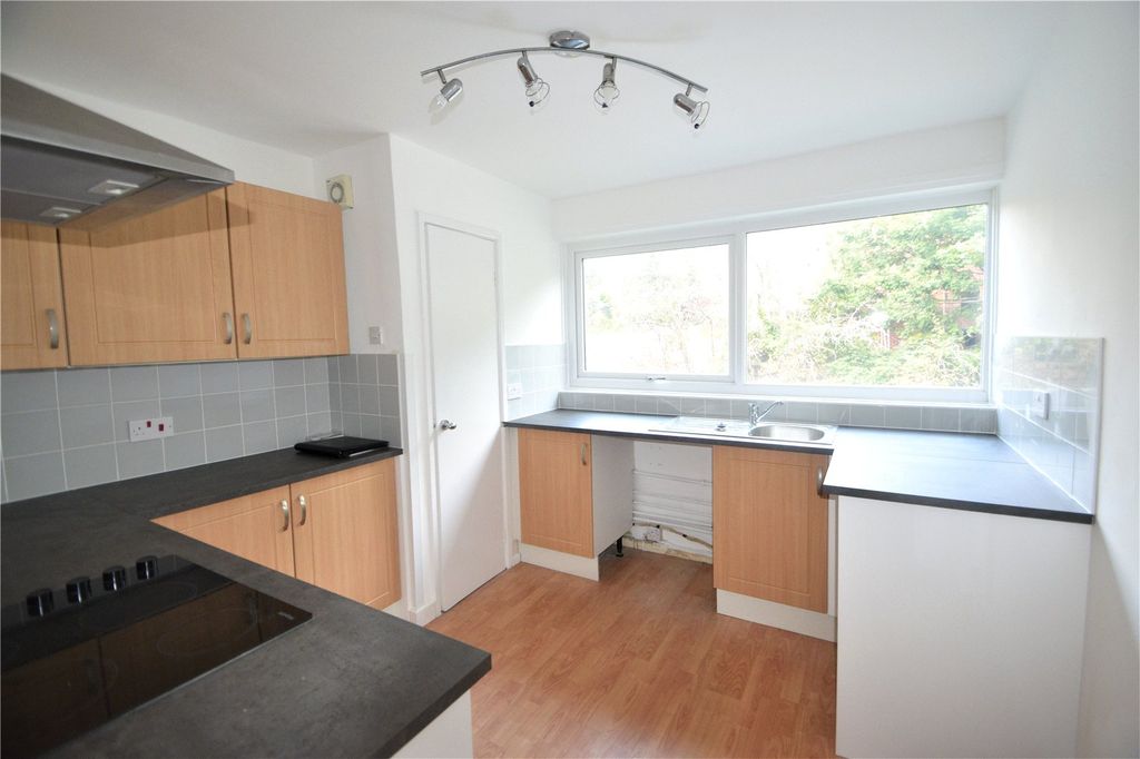 Property photo 2 of 6 Picture No. 05