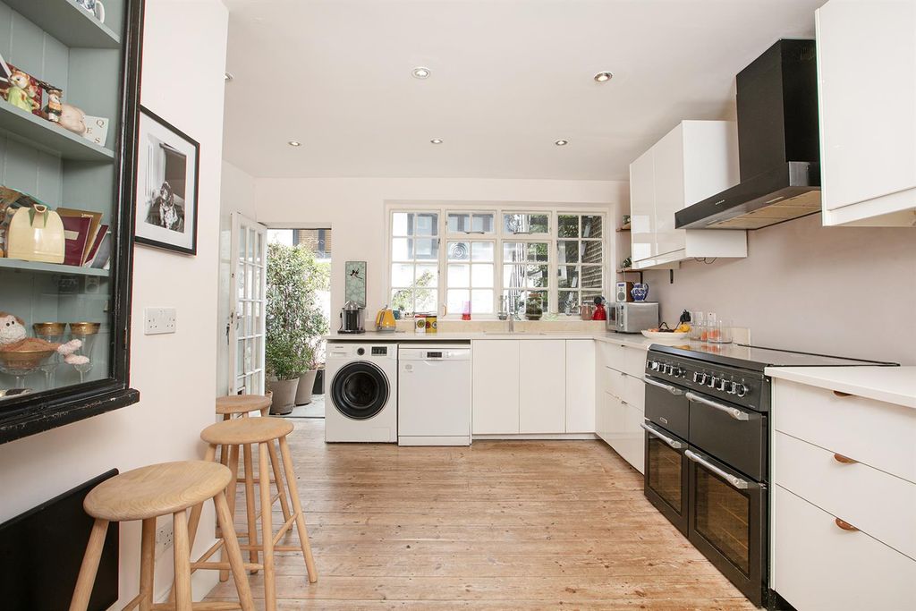 Property photo 2 of 30 3Y6A6045.Jpg