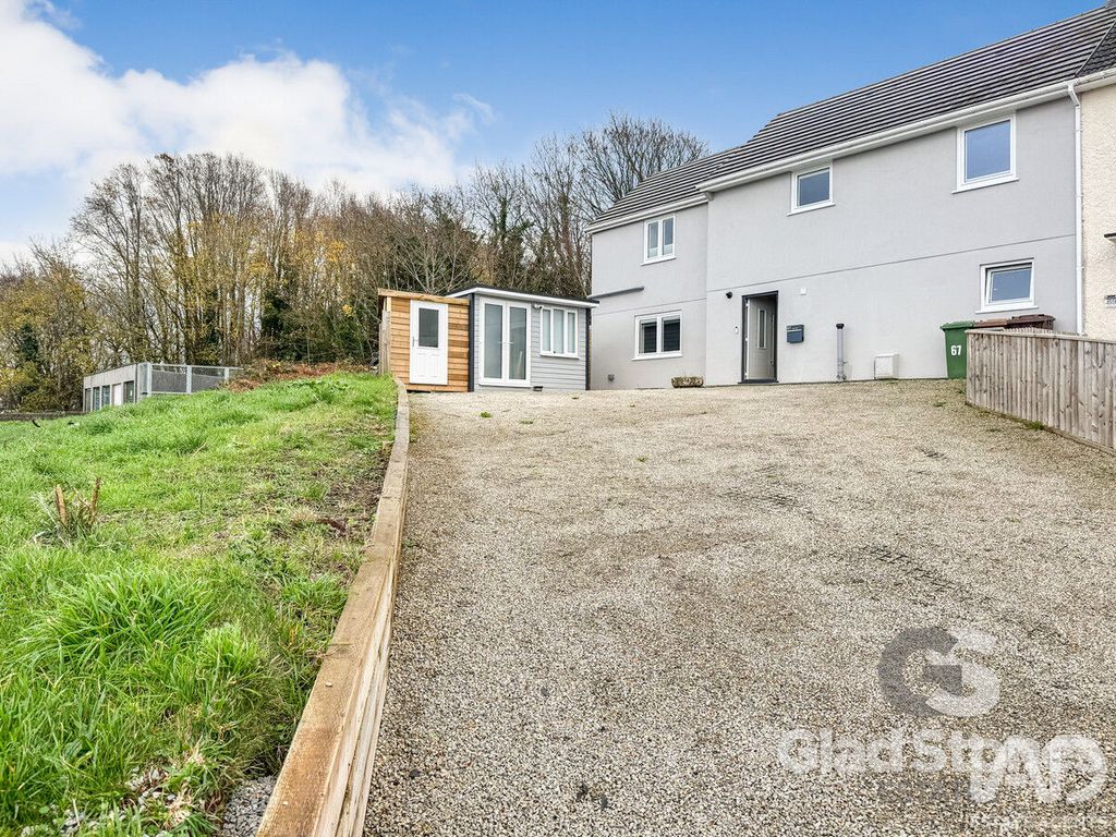 Property photo 1 of 35