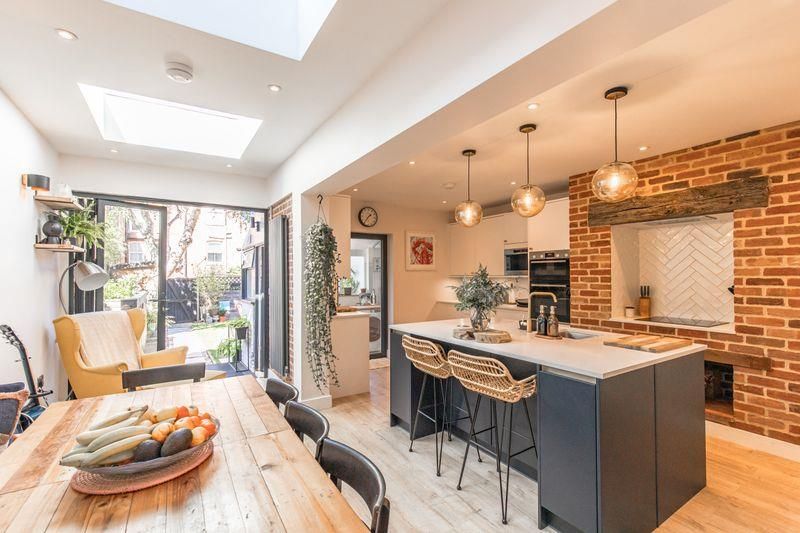 Property photo 2 of 21 2.Jpg