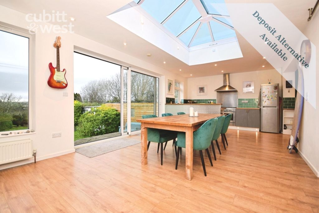 Property photo 2 of 23 Kitchen/Diner