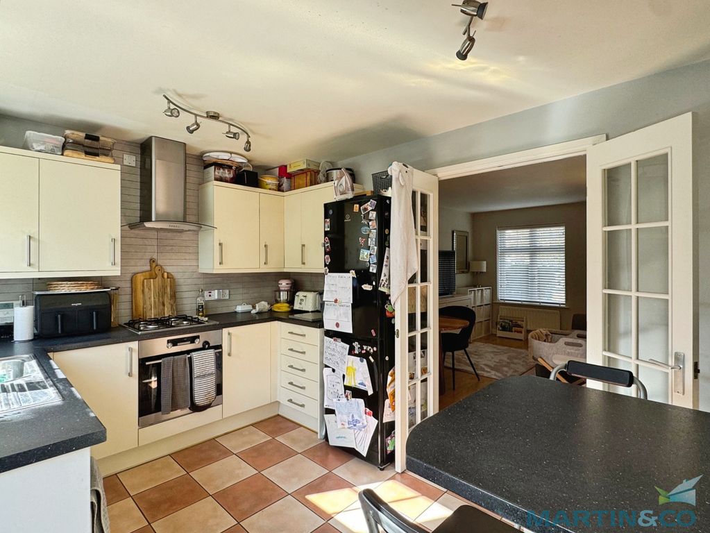 Property photo 3 of 13 d8039E59--4A4F-A342-E262D3E810Fe-43740-00001494420