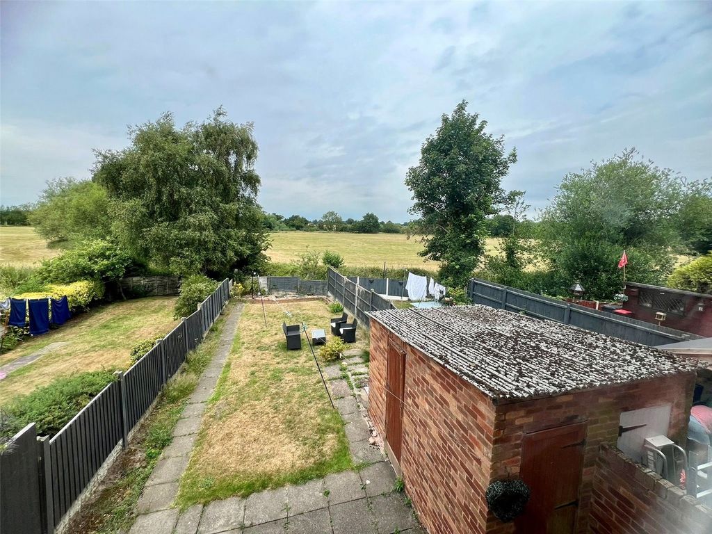 Property photo 2 of 19 Picture No. 28