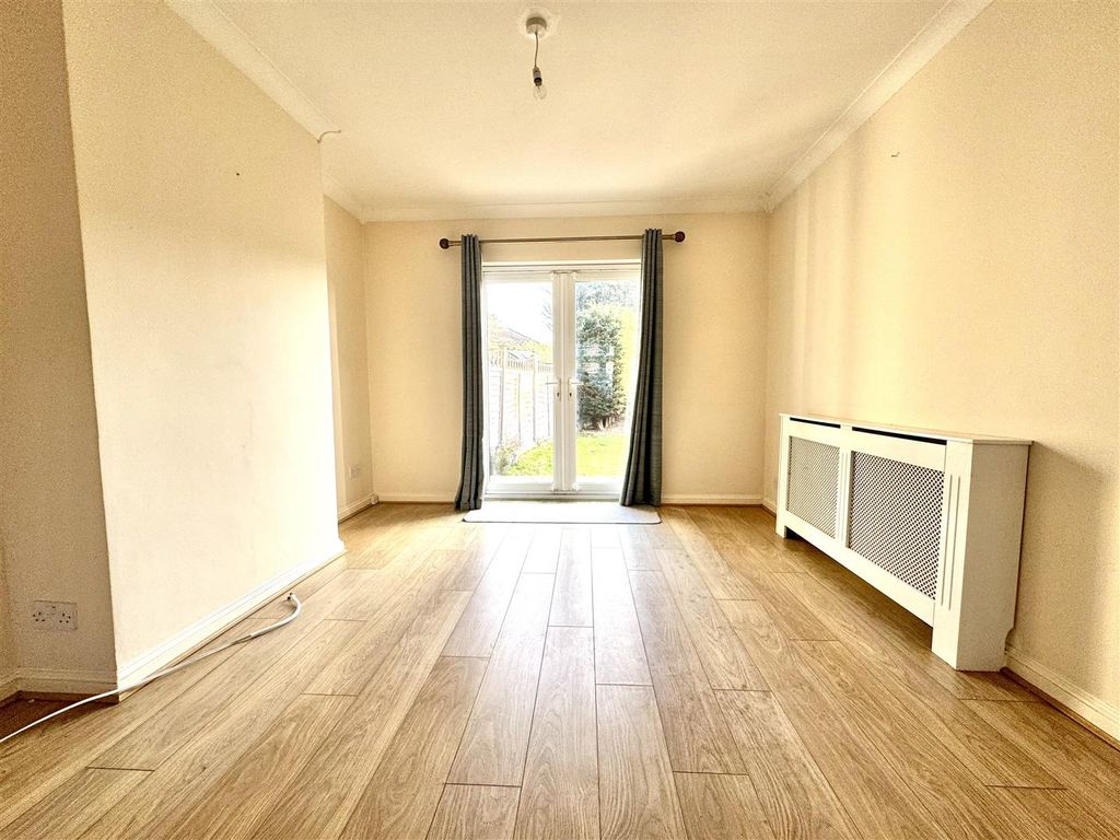 Property photo 3 of 19 Img_8839.Jpeg