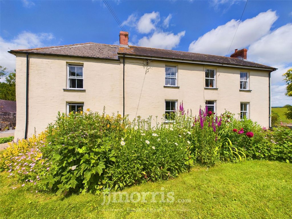 Property photo 3 of 39 Main House