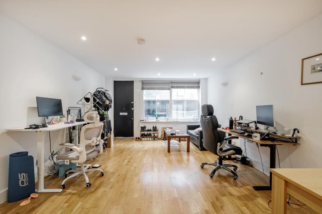 Property photo 2 of 10 Reception Room