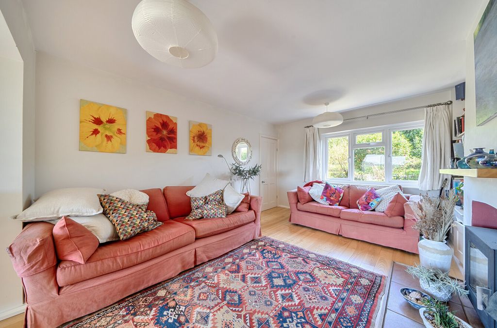 Property photo 3 of 22 1438173-12-69d504...