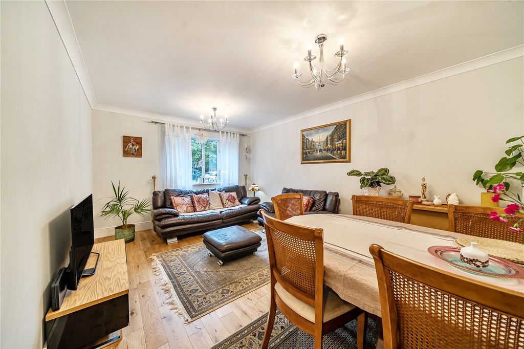 Property photo 2 of 20 Picture No. 04