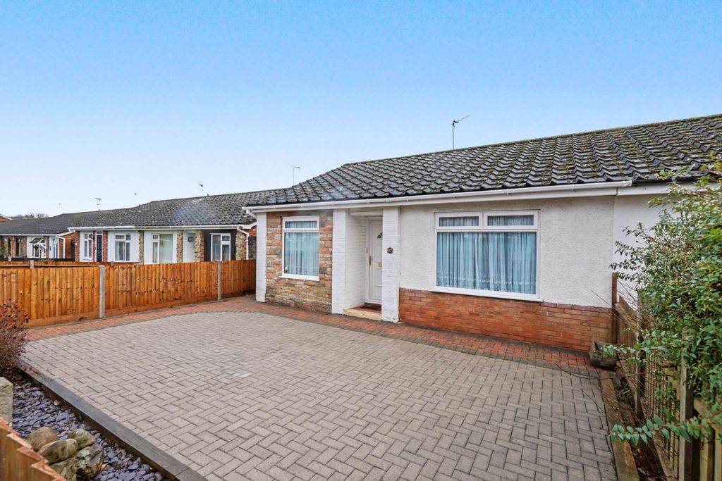 Property photo 1 of 25