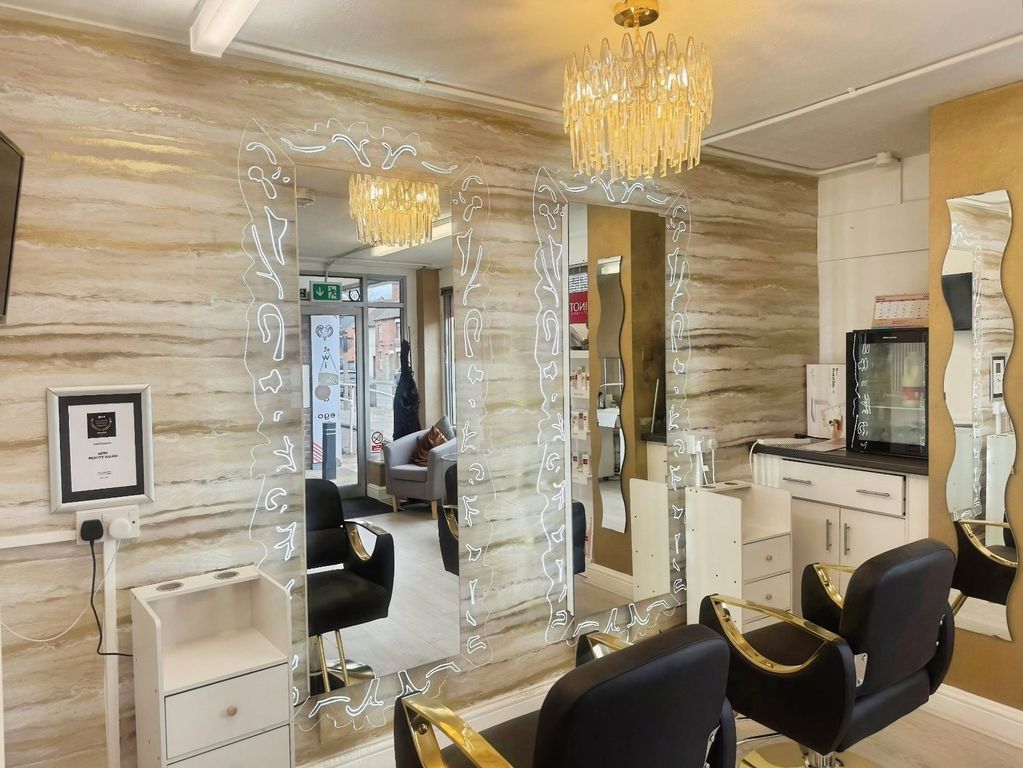 Property photo 3 of 6 Chairs For Rent