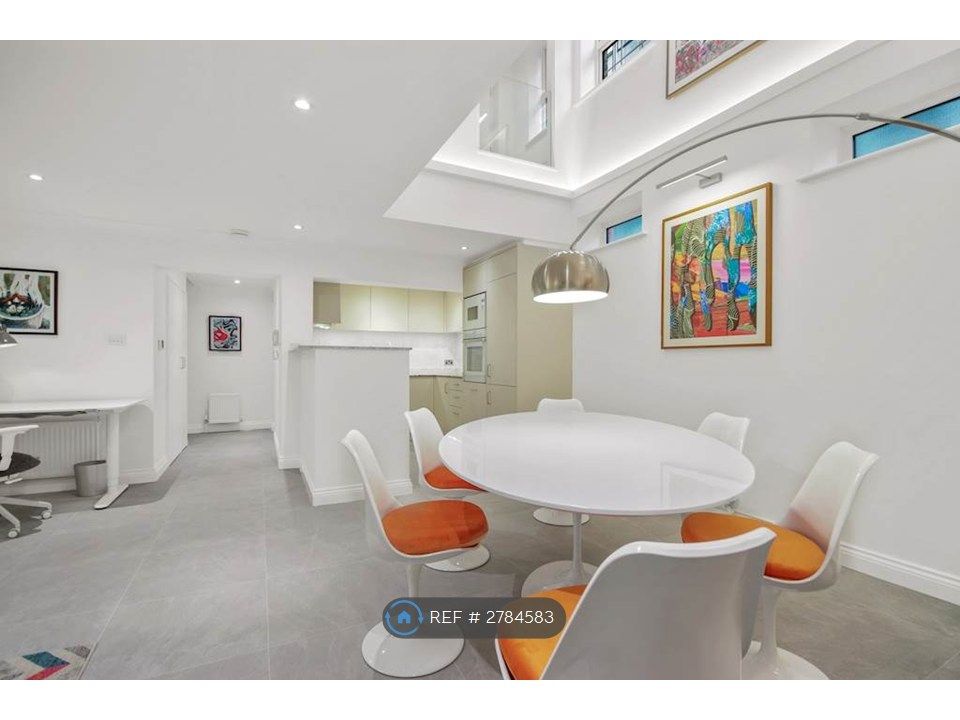 Property photo 3 of 24