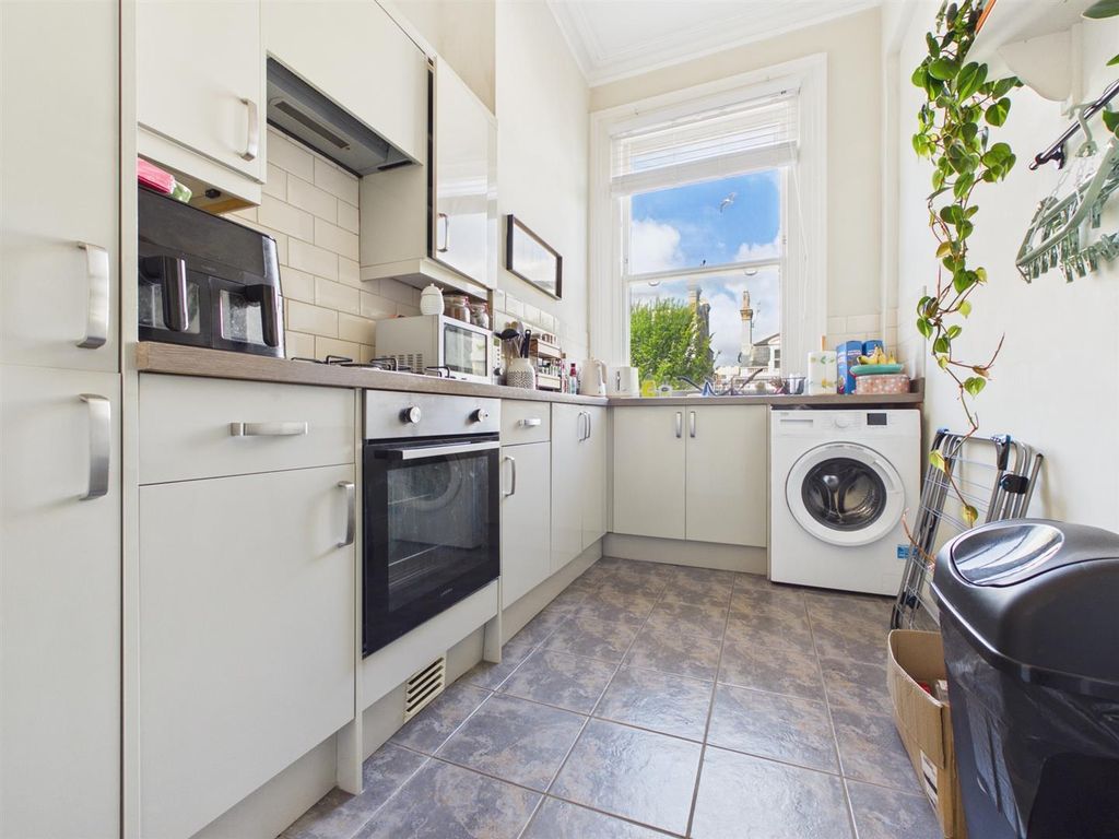 Property photo 3 of 5 Cam04311G0-Pr0131-Still003.Jpg