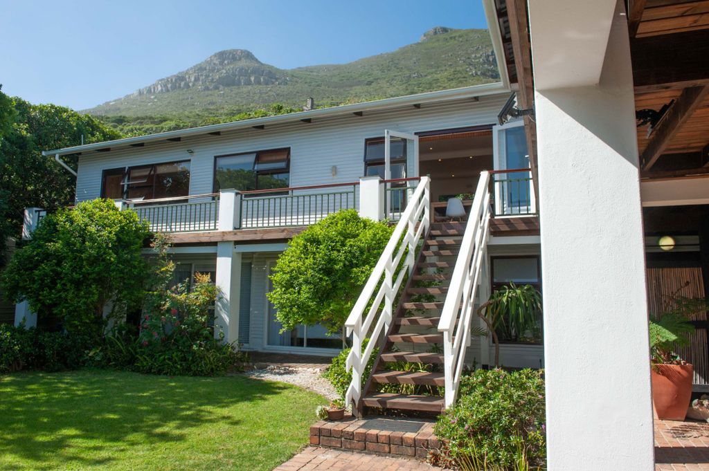 Property photo 3 of 17 Fh1734458