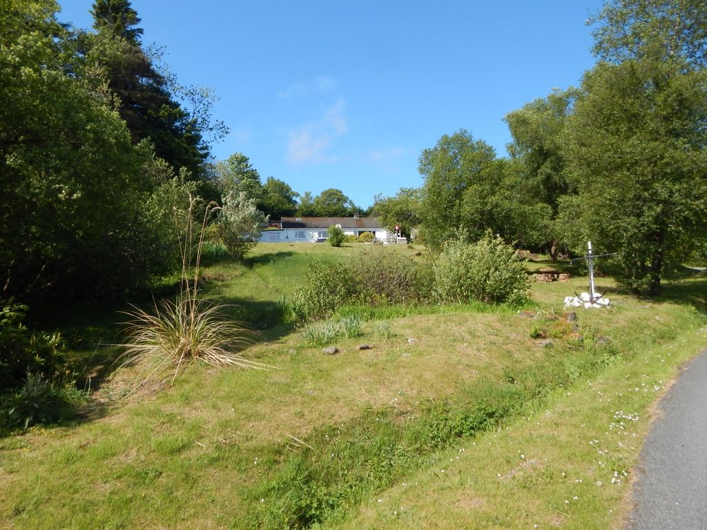 Property photo 2 of 7