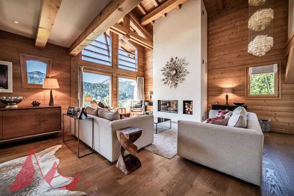 Property photo 2 of 32