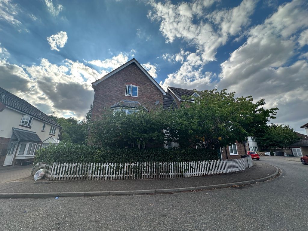 Property photo 1 of 22