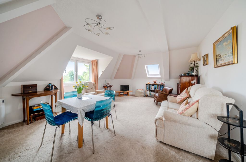 Property photo 2 of 11 1515422-14-1A0804...