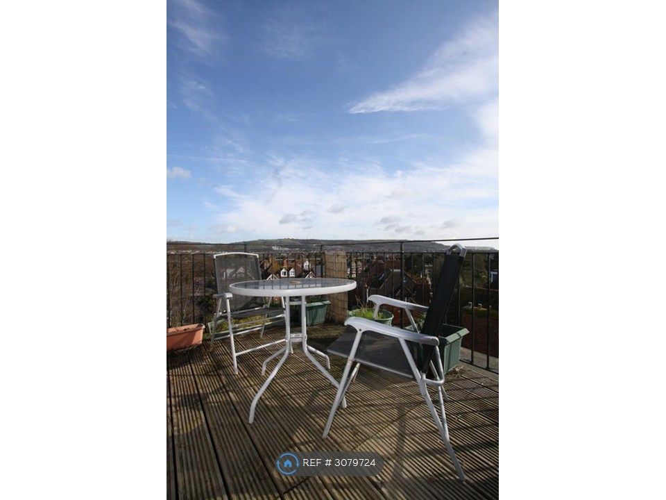 Property photo 2 of 5 Roof Terrace