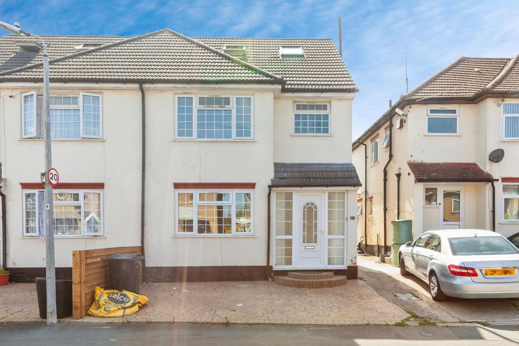 Property photo 1 of 23
