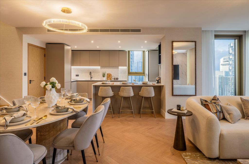 Property photo 3 of 11 Image