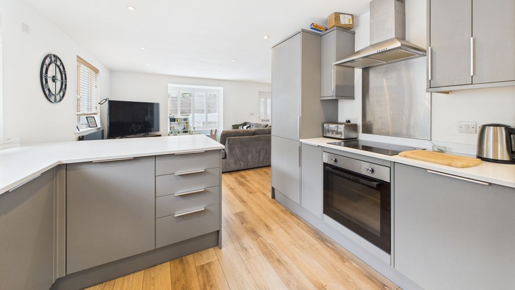 Additional image 4 of 3 bed semi-detached house for saleCardinnis Road, Penzance TR18