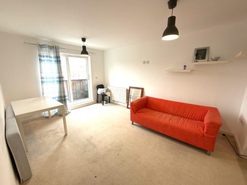 Property photo 3 of 7 Photo 3